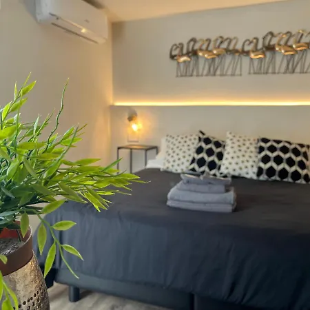 E Attico Al Mare 3* 가비체 마레